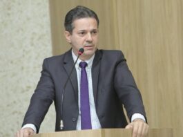 Dilmair Callegaro requer informações sobre campo de futebol e melhorias urbanas